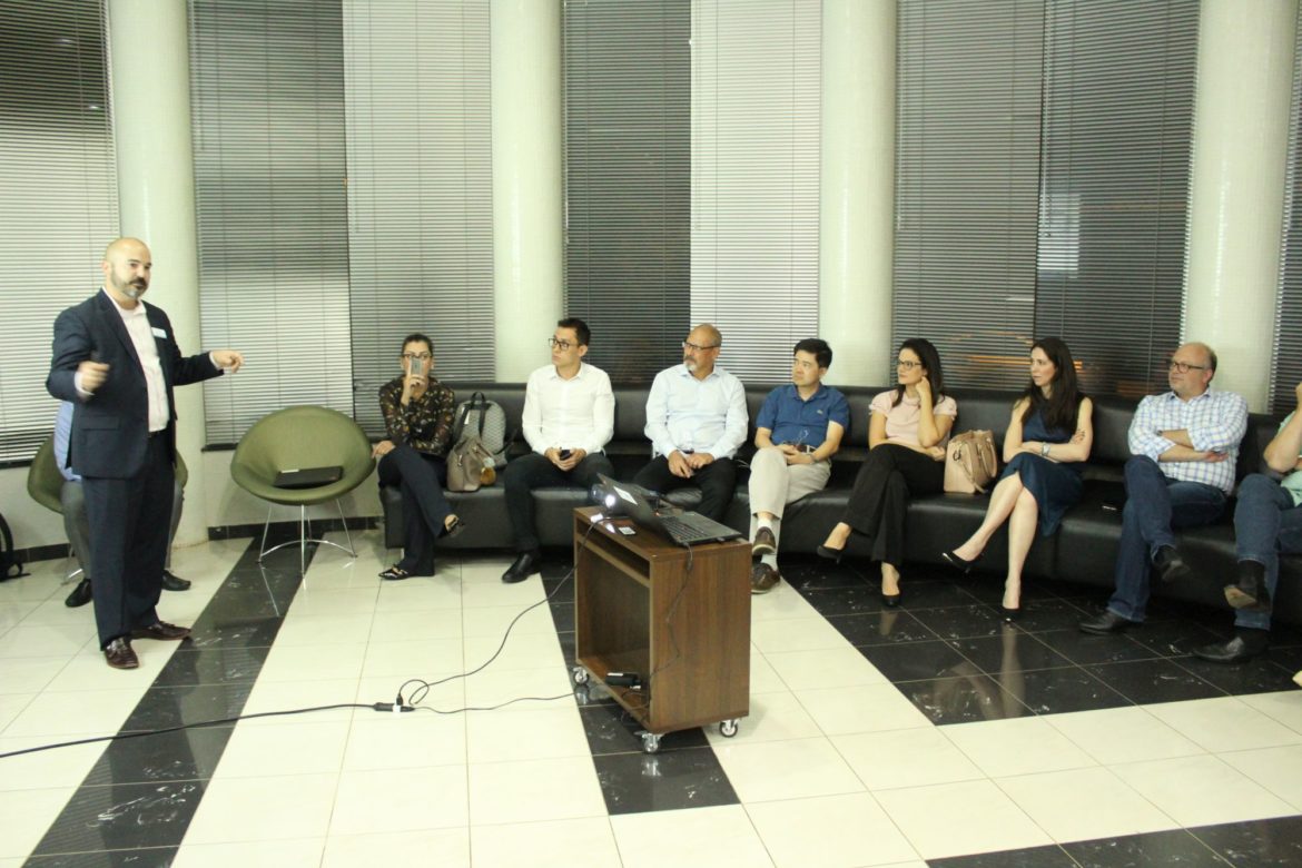 iob-alcon-lensx-9.jpg