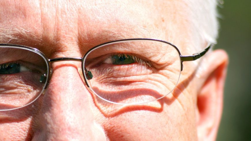 Pessoas com mais de 40 anos podem fazer a cirurgia para diminuição do grau de miopia?